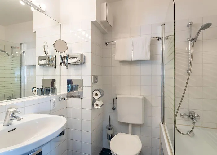 Calmo Hotel 3*